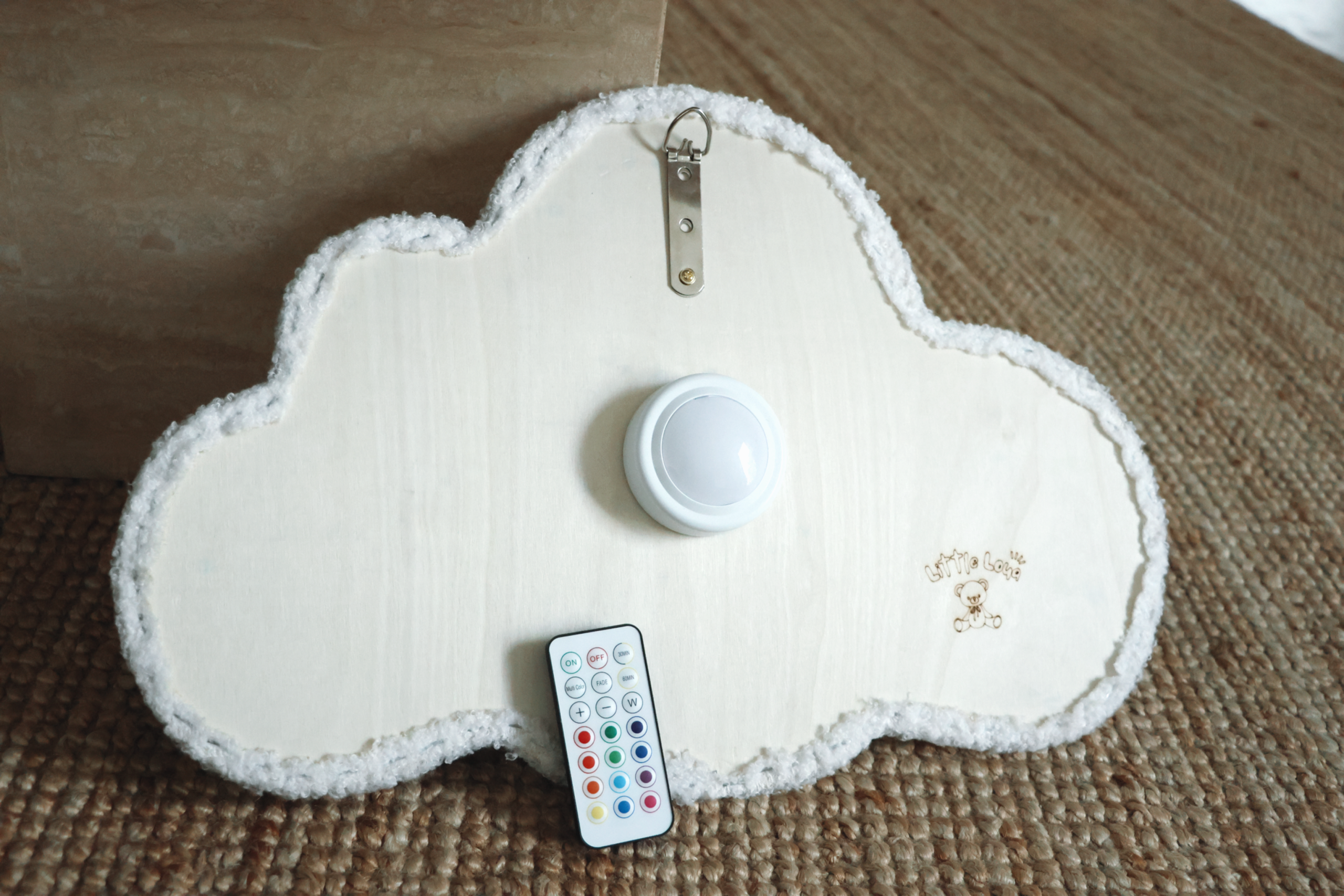 Cloud bouclé wall decor