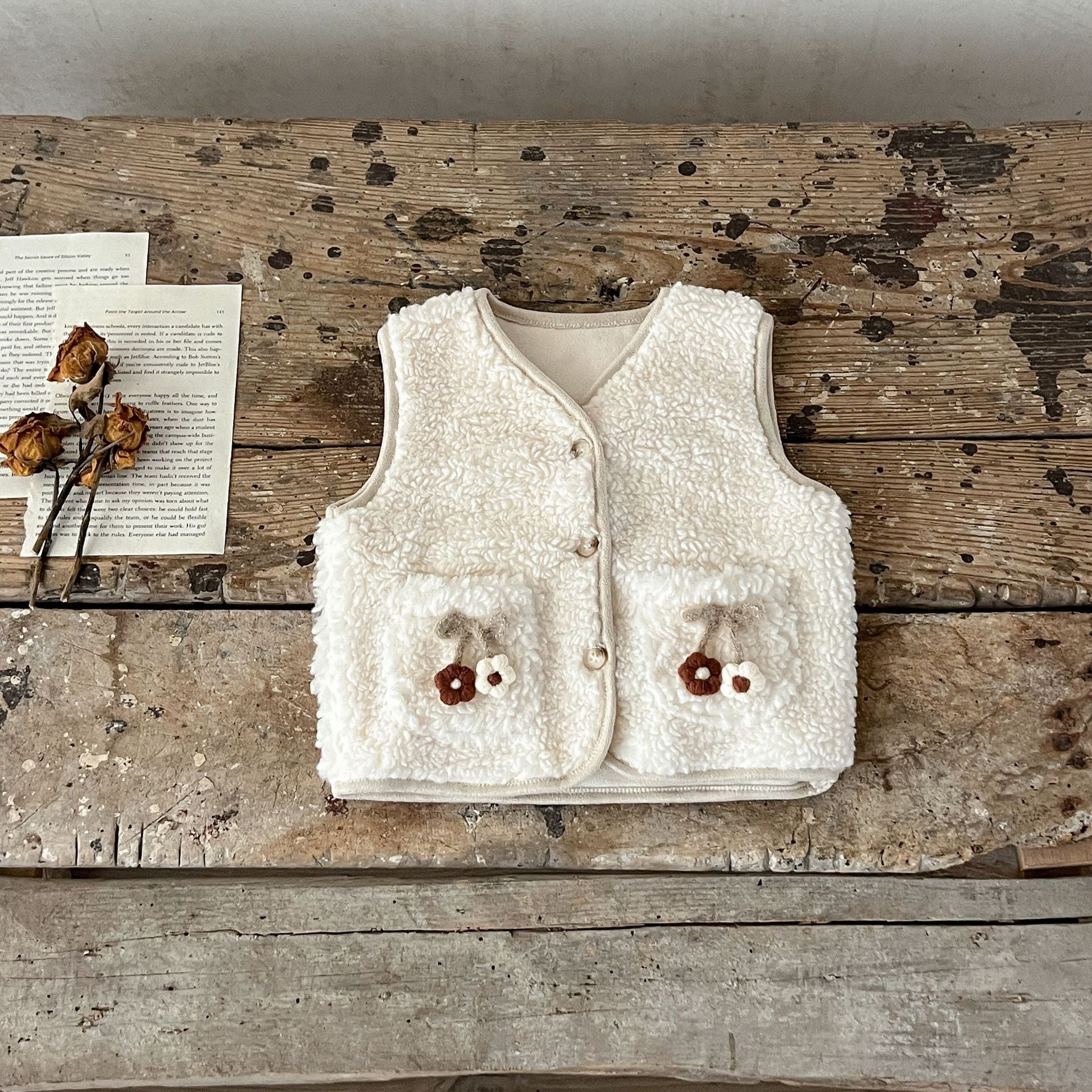 Baby Girl Ins Two Pockets Thickened Knit Cardigan-5