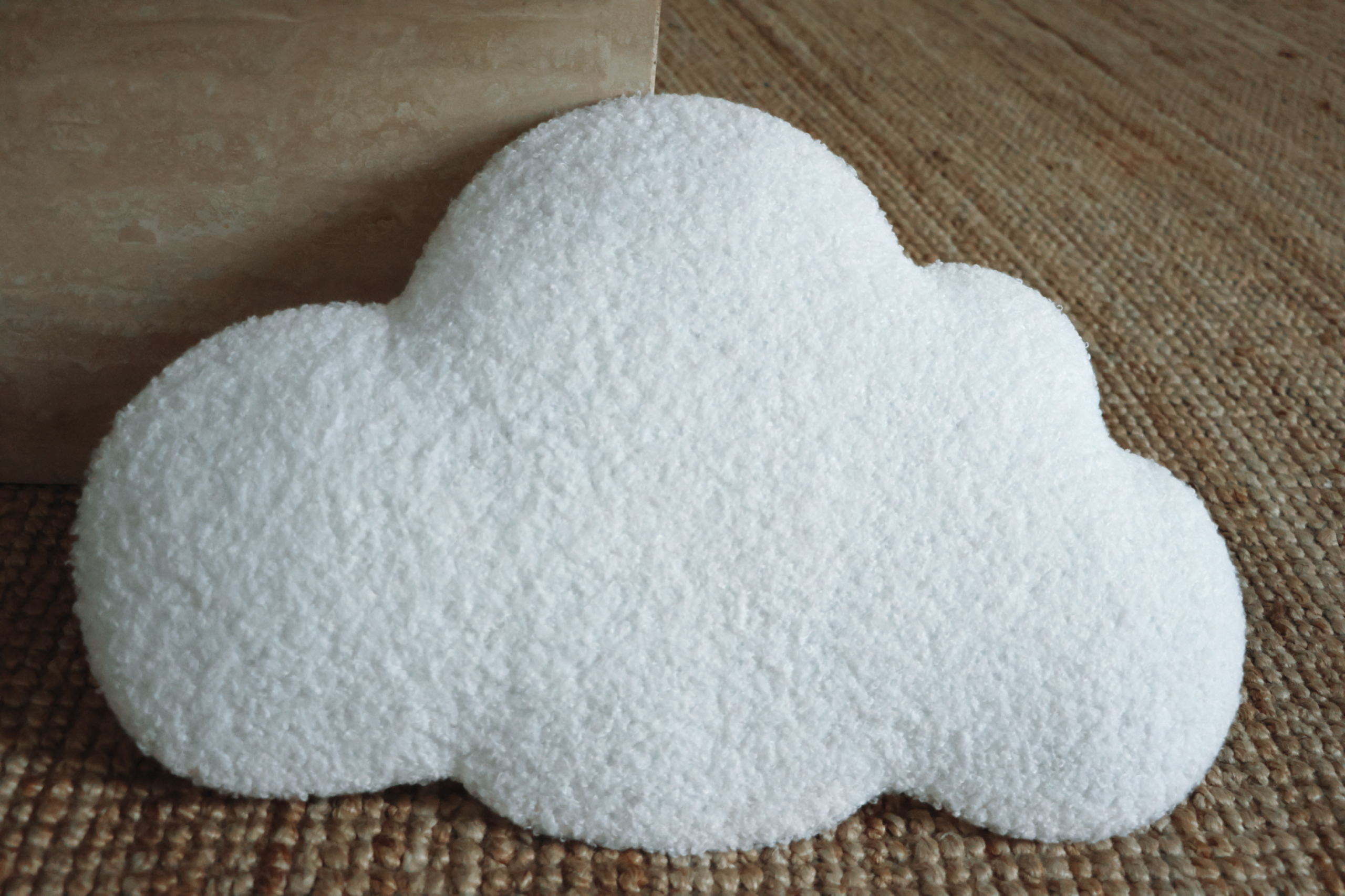 Cloud bouclé wall decor